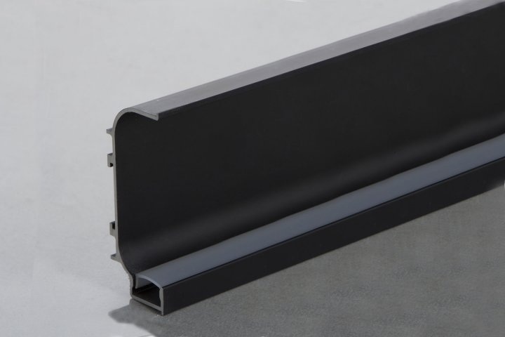 Профіль ФБР C LED чорний 5950мм